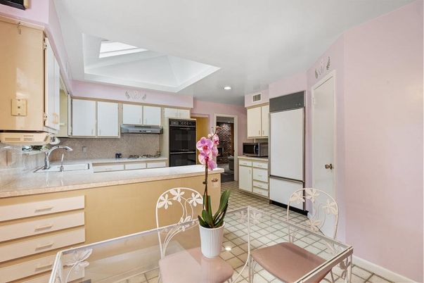Interior, Kitchen, Recessed Lighting