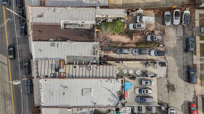 Exterior, Drone