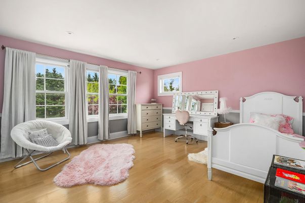 Bedroom, Home Office, Interior, Recessed Lighting, Wood Texture Flooring