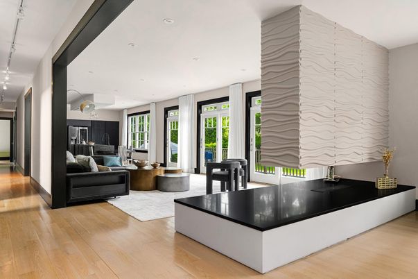 Interior, Kitchen, Living room, Recessed Lighting, Wood Texture Flooring
