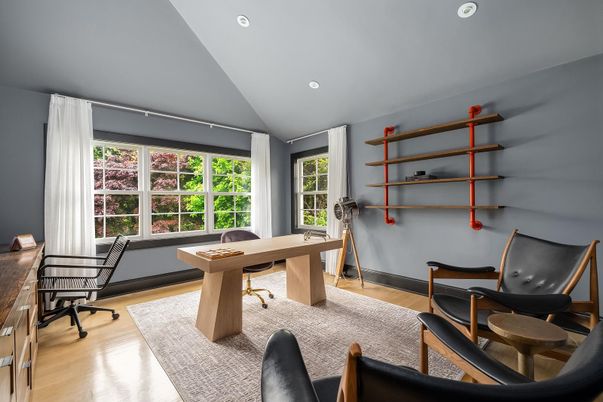 Home Office, Interior, Recessed Lighting, Wood Texture Flooring