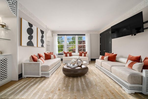Interior, Living room