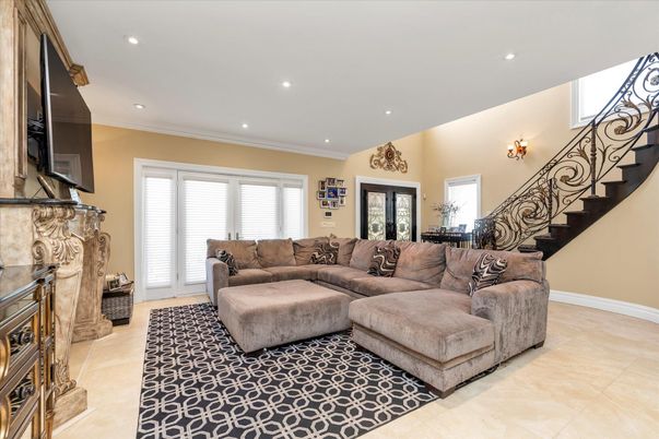 Fireplace, Interior, Living room, Recessed Lighting