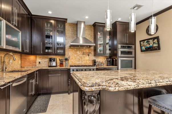 Interior, Kitchen, Pendant Lights, Recessed Lighting, Stainless Steel Appliances