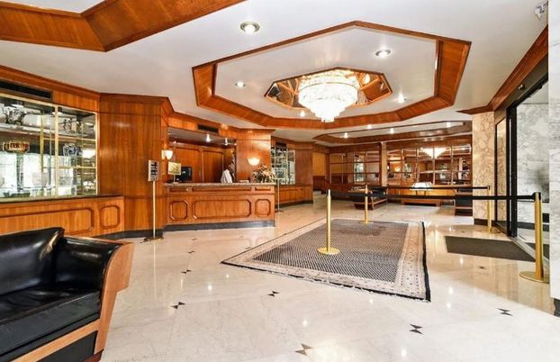 Chandelier, Interior, Marble, Recessed Lighting, Wooden Walls
