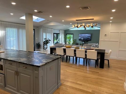 Dining room, Interior, Kitchen, Pendant Lights, Recessed Lighting, Wood Texture Flooring