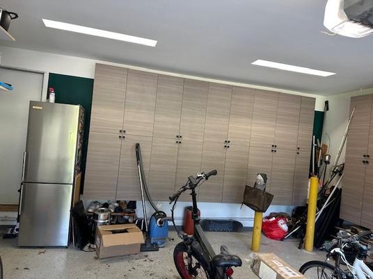 Fitness Equipment, Interior, Recessed Lighting