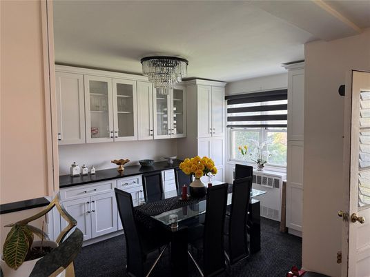 Chandelier, Dining room, Interior