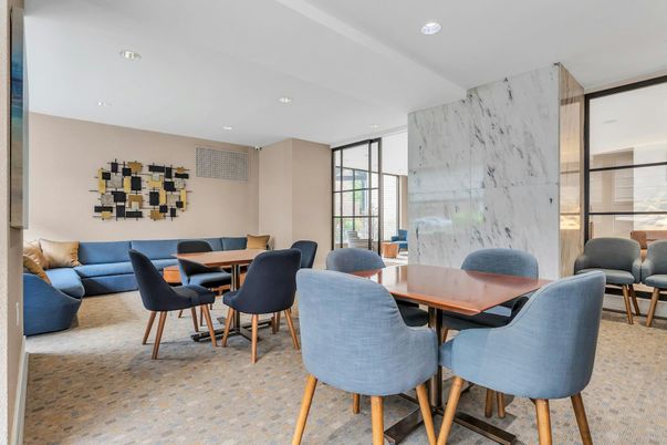 Dining room, Interior, Marble Walls, Recessed Lighting