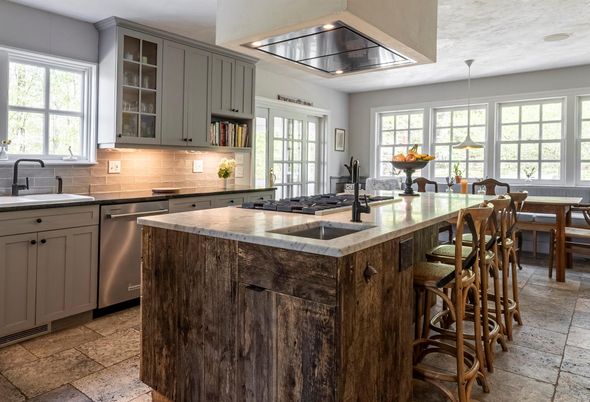 Dining room, Interior, Kitchen, Pendant Lights, Stainless Steel Appliances