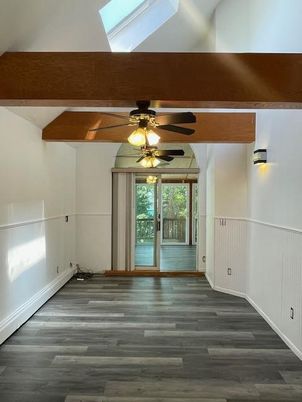 Empty room, Interior, Wooden Beams, Wood Texture Flooring