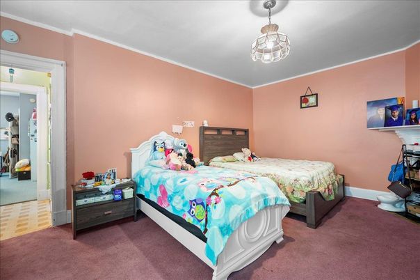 Bedroom, Interior, Pendant Lights