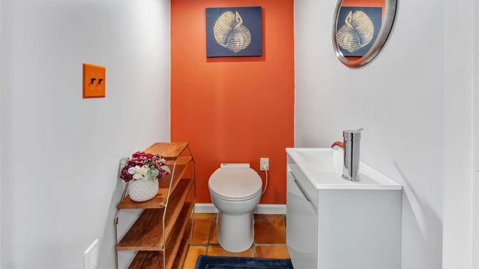 Bathroom, Interior