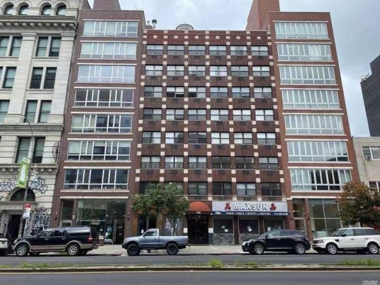 Exterior, Facade, Condo Building