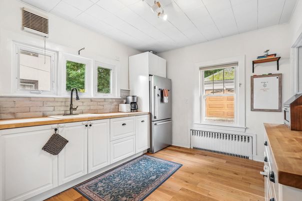 Interior, Kitchen, Wood Texture Flooring