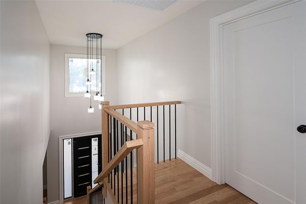 Interior, Pendant Lights, Wood Texture Flooring