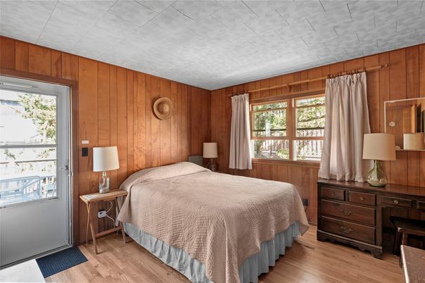 Bedroom, Interior, Wood Texture Flooring, Wooden Walls