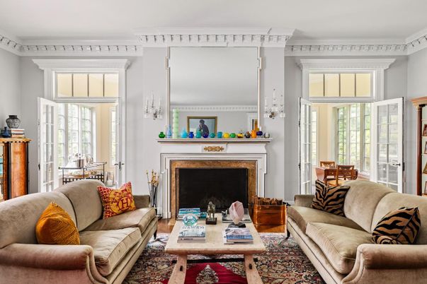 Fireplace, Interior, Living room