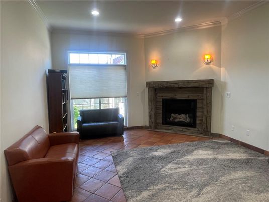 Fireplace, Interior, Recessed Lighting