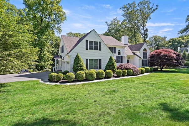 Backyard, Exterior, Facade, Farmhouse