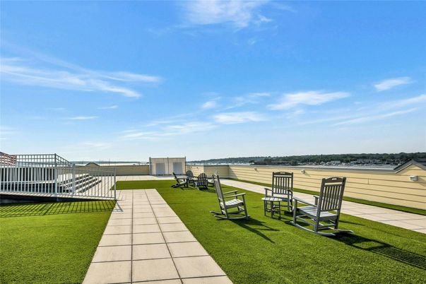 Backyard, Exterior, Water