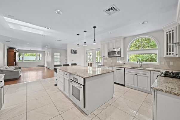 Interior, Kitchen, Living room, Pendant Lights, Recessed Lighting, Stainless Steel Appliances, Wood Texture Flooring