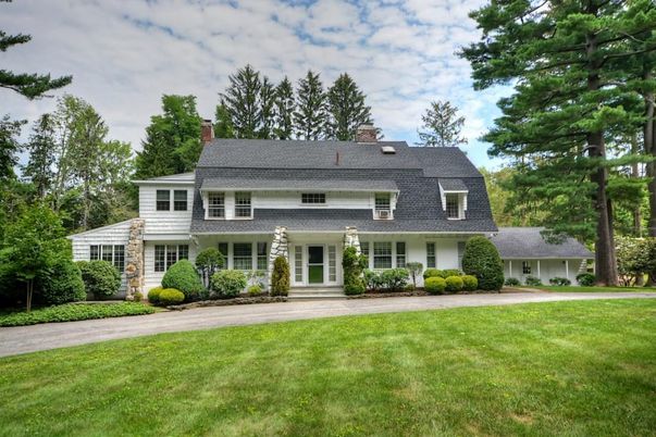 Backyard, Exterior, Facade, Georgian