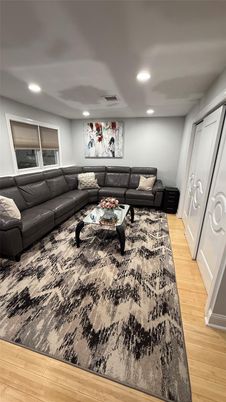 Interior, Living room, Recessed Lighting, Wood Texture Flooring