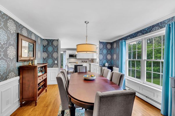 Dining room, Interior, Kitchen, Pendant Lights, Stainless Steel Appliances, Wood Texture Flooring