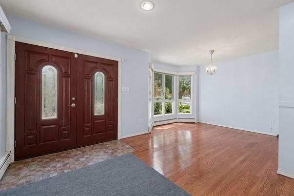 Chandelier, Empty room, Interior, Recessed Lighting, Wood Texture Flooring