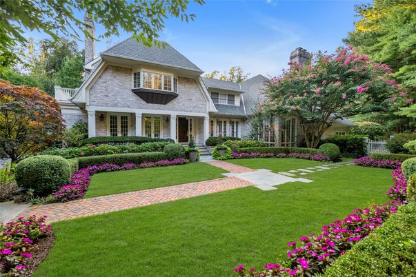 Backyard, Exterior, Facade, French Provincial