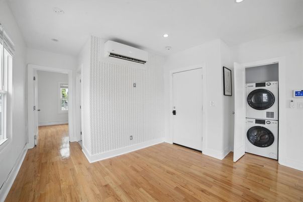 Interior, Recessed Lighting, Utility Closets, Washer, Wood Texture Flooring