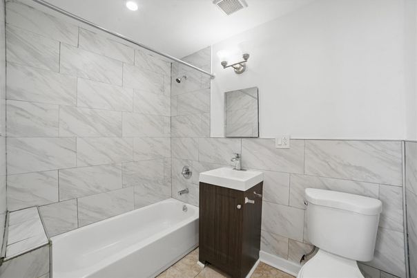 Bathroom, Interior, Marble Walls, Recessed Lighting