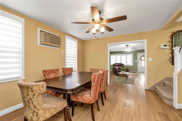 Dining room, Interior, Wood Texture Flooring