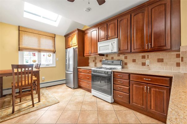 Dining room, Interior, Kitchen, Recessed Lighting