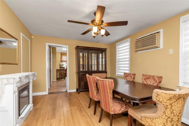 Dining room, Interior, Wood Texture Flooring