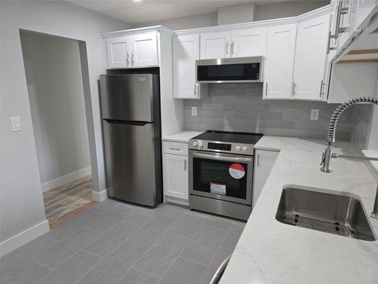 Interior, Kitchen, Stainless Steel Appliances, Wood Texture Flooring