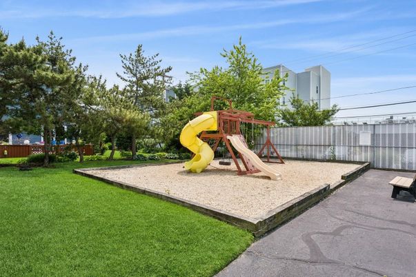 Backyard, Exterior, Playground