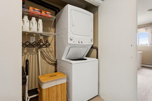 Interior, Utility Closets, Washer