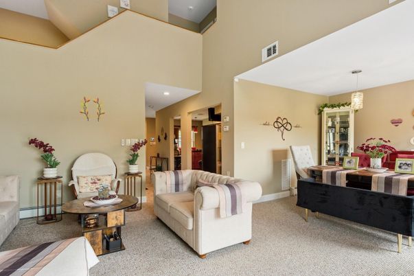 Dining room, Interior, Living room, Pendant Lights, Recessed Lighting