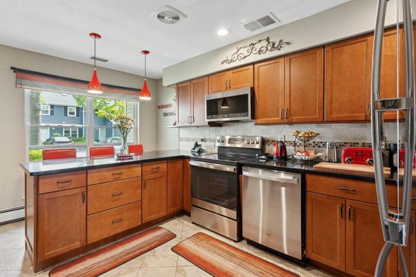 Interior, Kitchen, Pendant Lights, Recessed Lighting, Stainless Steel Appliances
