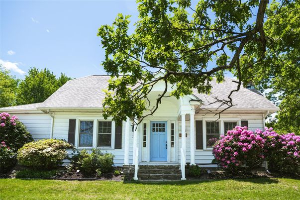 Exterior, Facade, Cape Cod