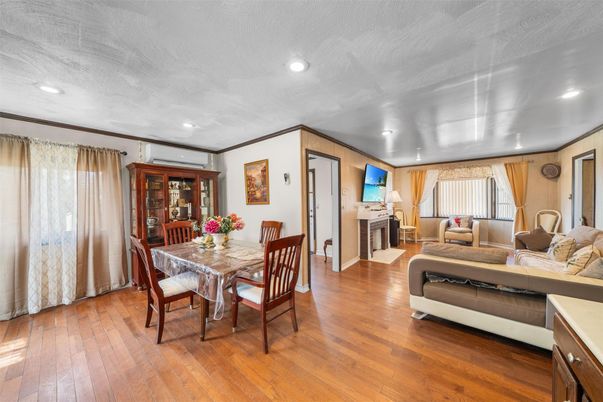 Dining room, Interior, Living room, Recessed Lighting, Wood Texture Flooring