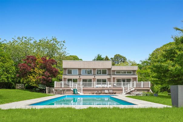 Backyard, Exterior, Pool
