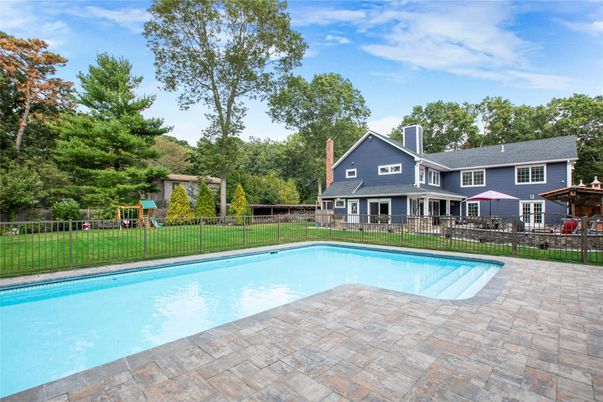 Exterior, Playground, Pool