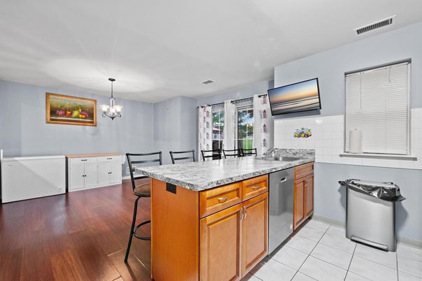 Chandelier, Dining room, Interior, Kitchen, Wood Texture Flooring