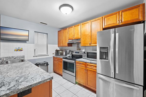 Interior, Kitchen, Stainless Steel Appliances