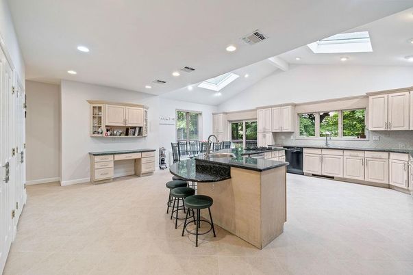 Interior, Kitchen, Recessed Lighting