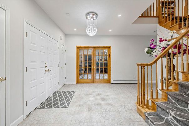 Chandelier, Interior, Recessed Lighting