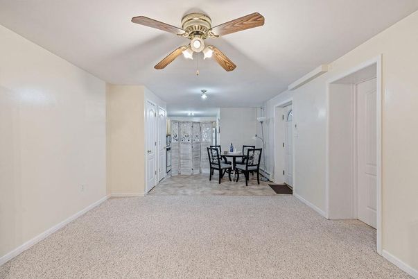 Dining room, Interior